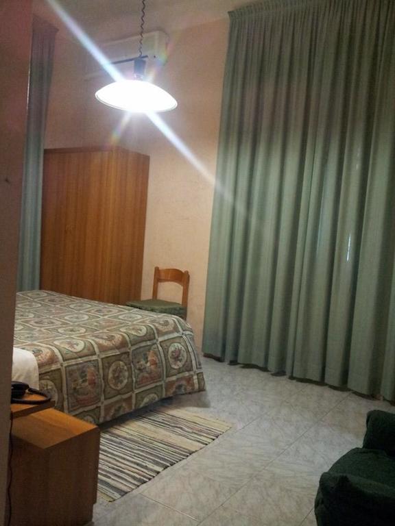 Hotel Acapulco Mailand Zimmer foto
